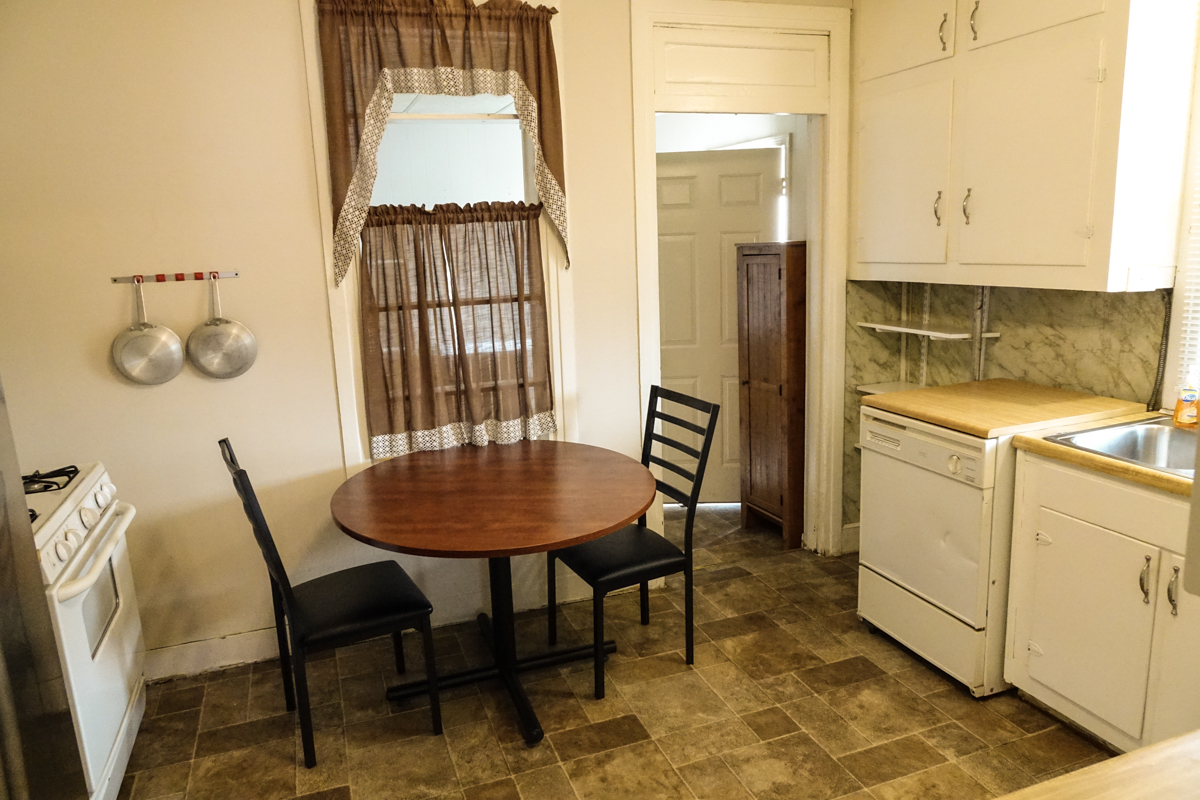 dining area of sober home for men in dauphin county